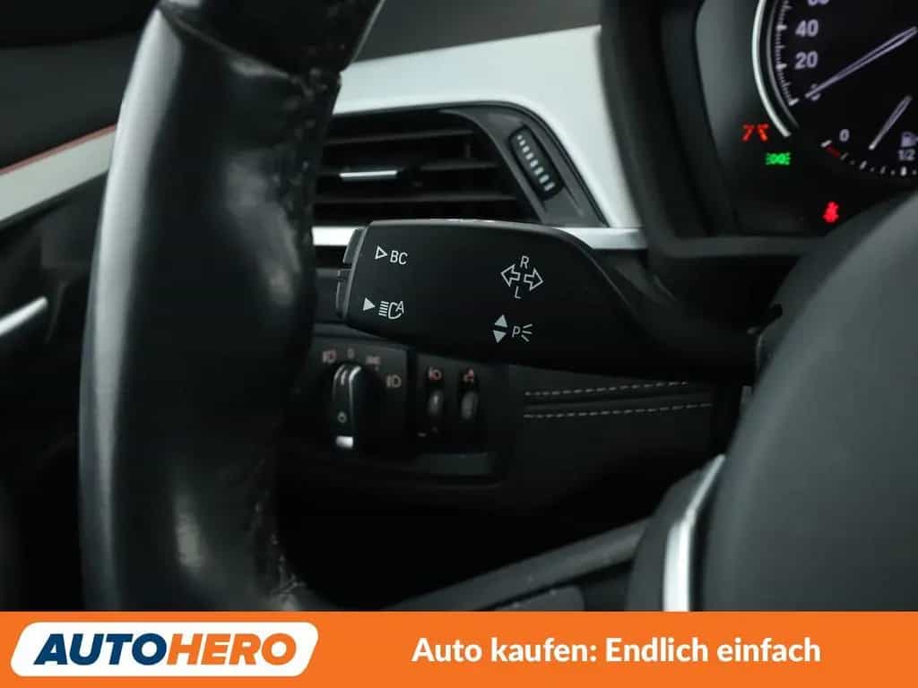 BMW X1 sDrive 18i M Sport Aut.*NAVI*LED*TEMPO*CAM* 04/2021-photo-28