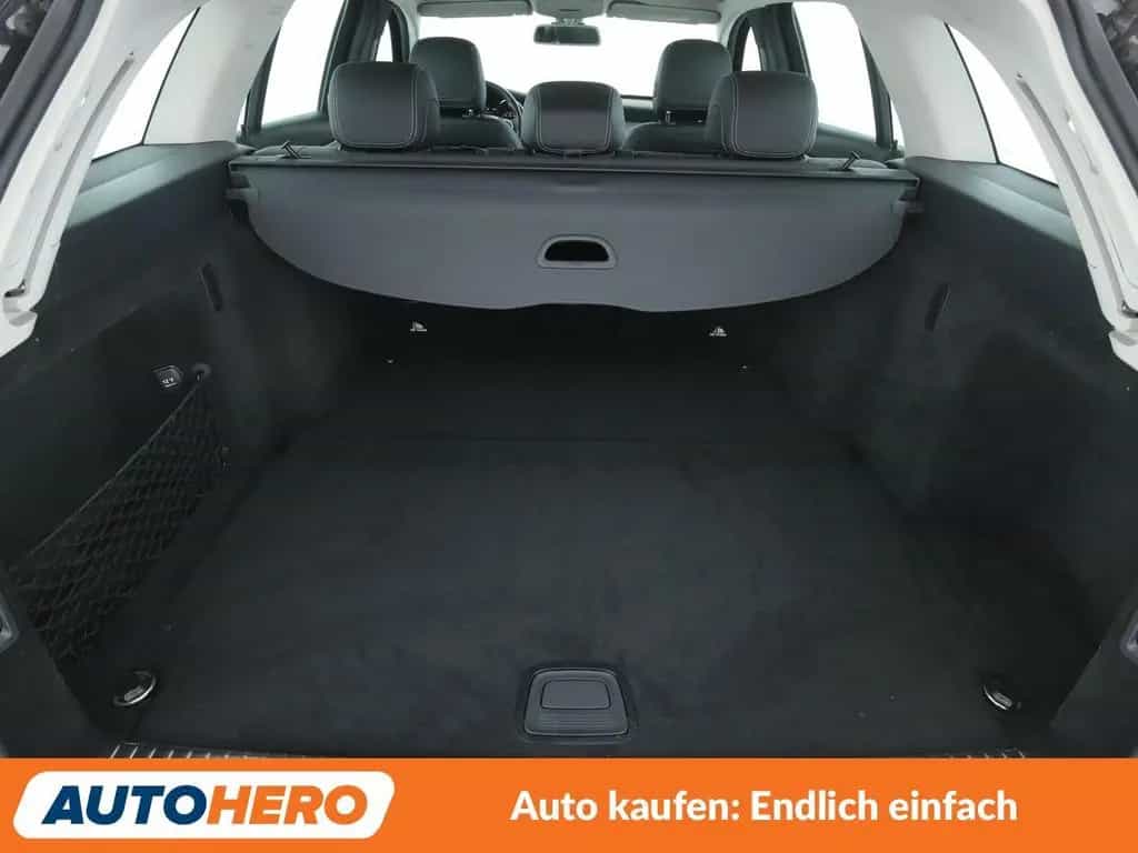 Mercedes-Benz C-Class 180 CGI T Avantgarde Aut.*TEMPO*PDC*KLIMA* 05/2018-photo-17