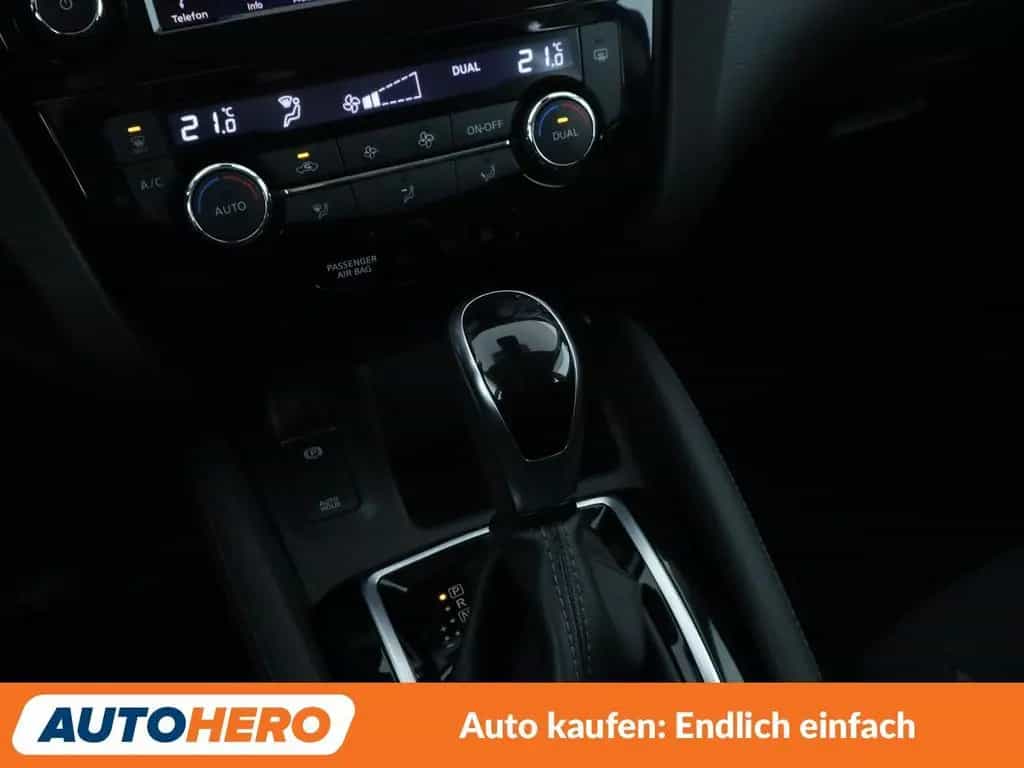 Nissan Qashqai 1.3 DIG-T Shiro Aut.*NAVI*TEMPO*CAM*PDC* 12/2020-photo-24