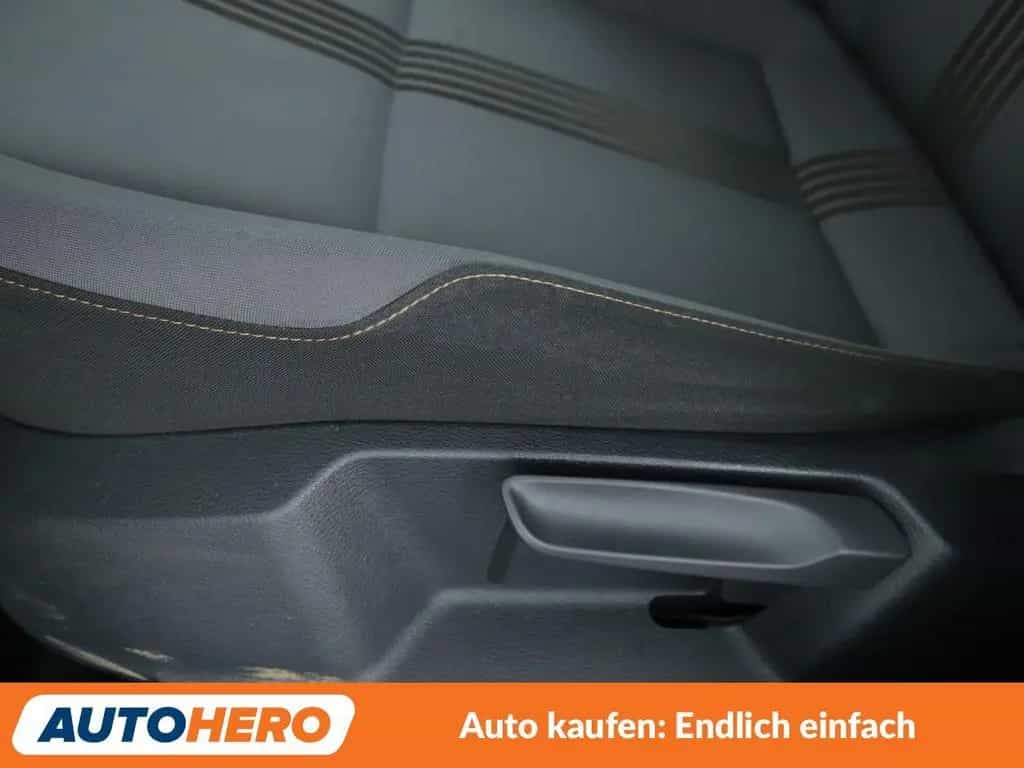Volkswagen Golf VII 1.4 TSI Allstar BMT Aut.*NAVI*TEMPO*PDC 07/2016-photo-24