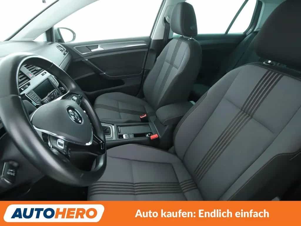 Volkswagen Golf VII 1.4 TSI Allstar BMT Aut.*NAVI*TEMPO*PDC 07/2016-photo-9