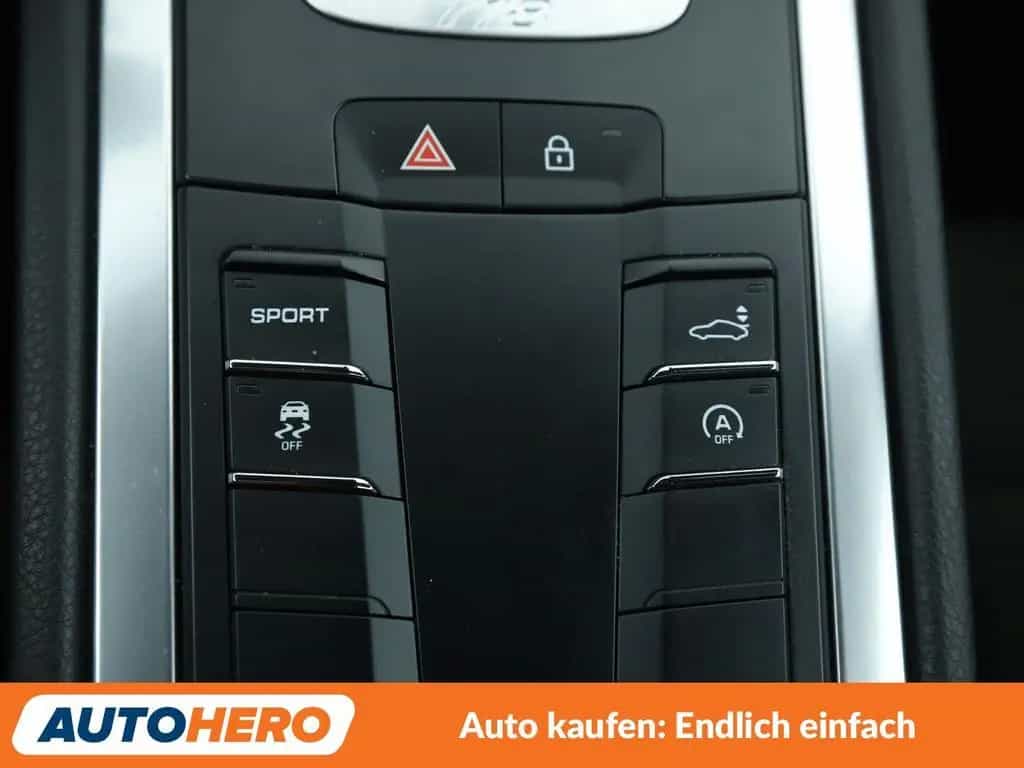 Porsche 2.0 Aut.*NAV*XENON*CAM*PDC*SHZ*ALU*KLIMA* 05/2022-photo-21