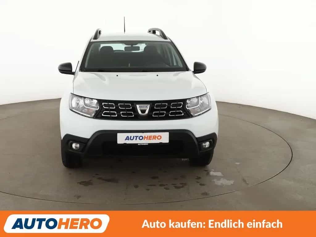 Dacia Duster 1.6 SCe Comfort*NAVI*TEMPO*PDC*AHK*LIM* 07/2019-photo-8