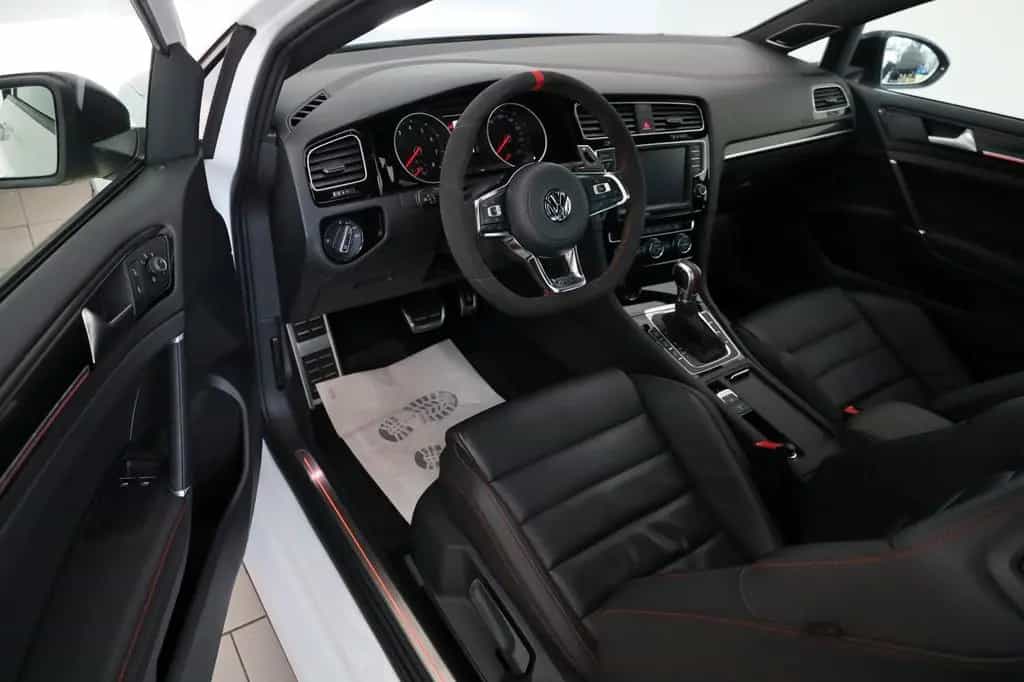 Volkswagen Golf VII Lim. GTI Clubsport Leder,Navi,Xenon,SD 09/2016-photo-9