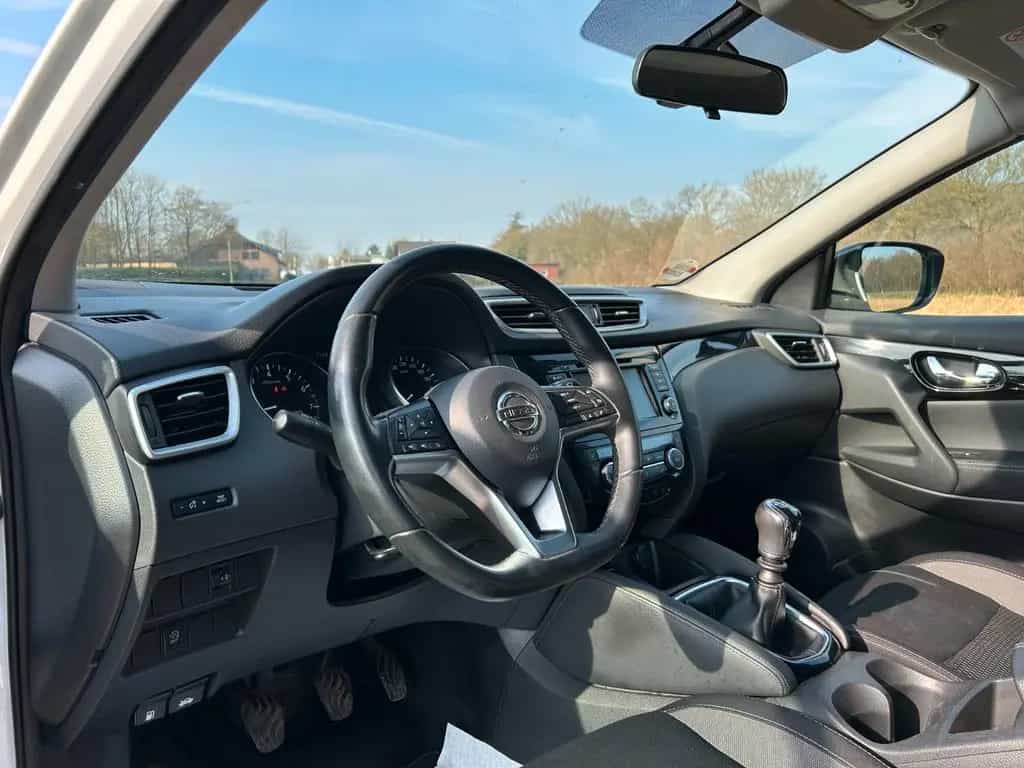 Nissan Qashqai 1.3 DIG-T Shiro Klimaauto Kamera 02/2021-photo-11