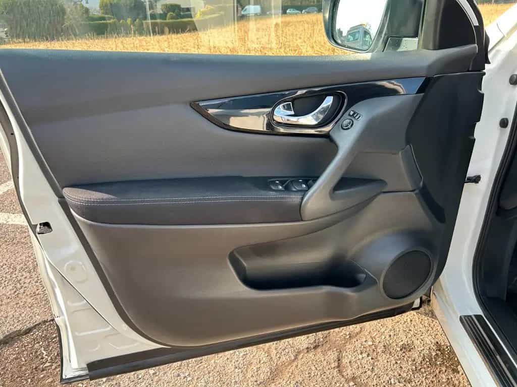 Nissan Qashqai 1.3 DIG-T Shiro Klimaauto Kamera 02/2021-photo-12