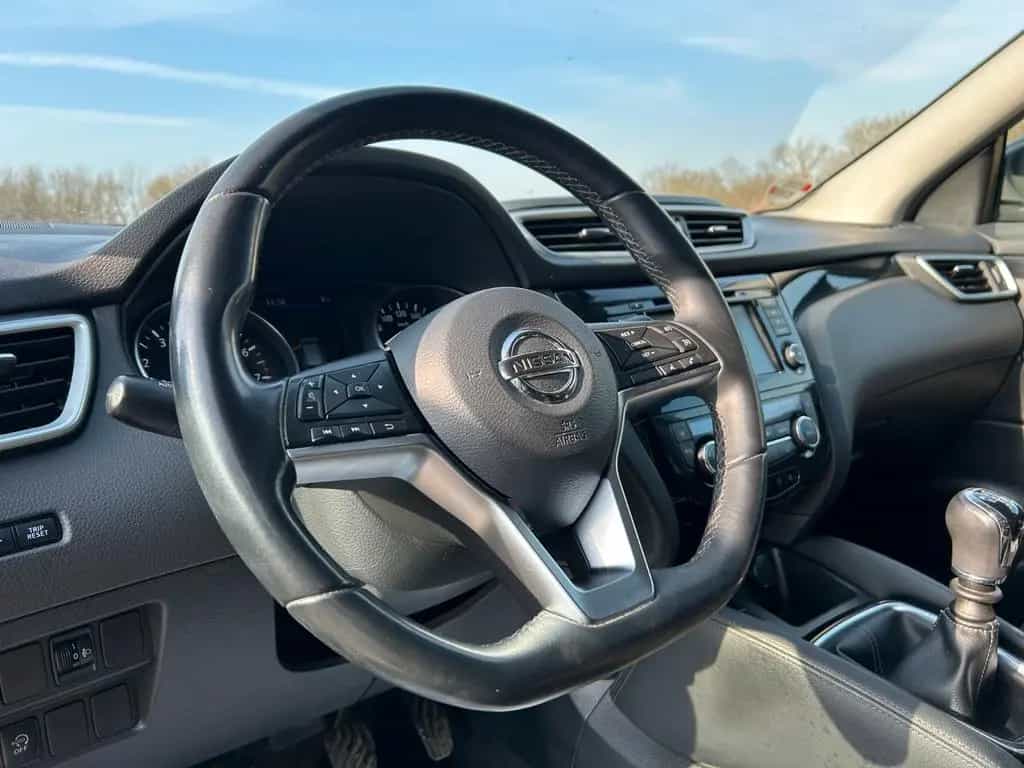 Nissan Qashqai 1.3 DIG-T Shiro Klimaauto Kamera 02/2021-photo-14