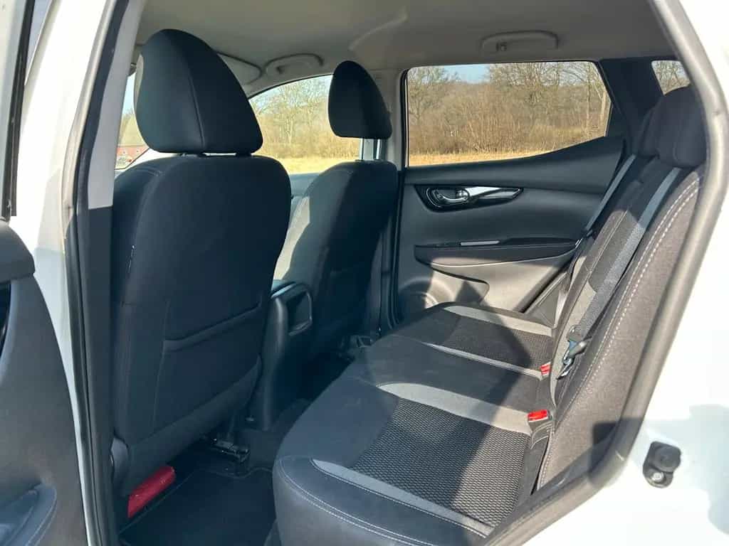 Nissan Qashqai 1.3 DIG-T Shiro Klimaauto Kamera 02/2021-photo-17