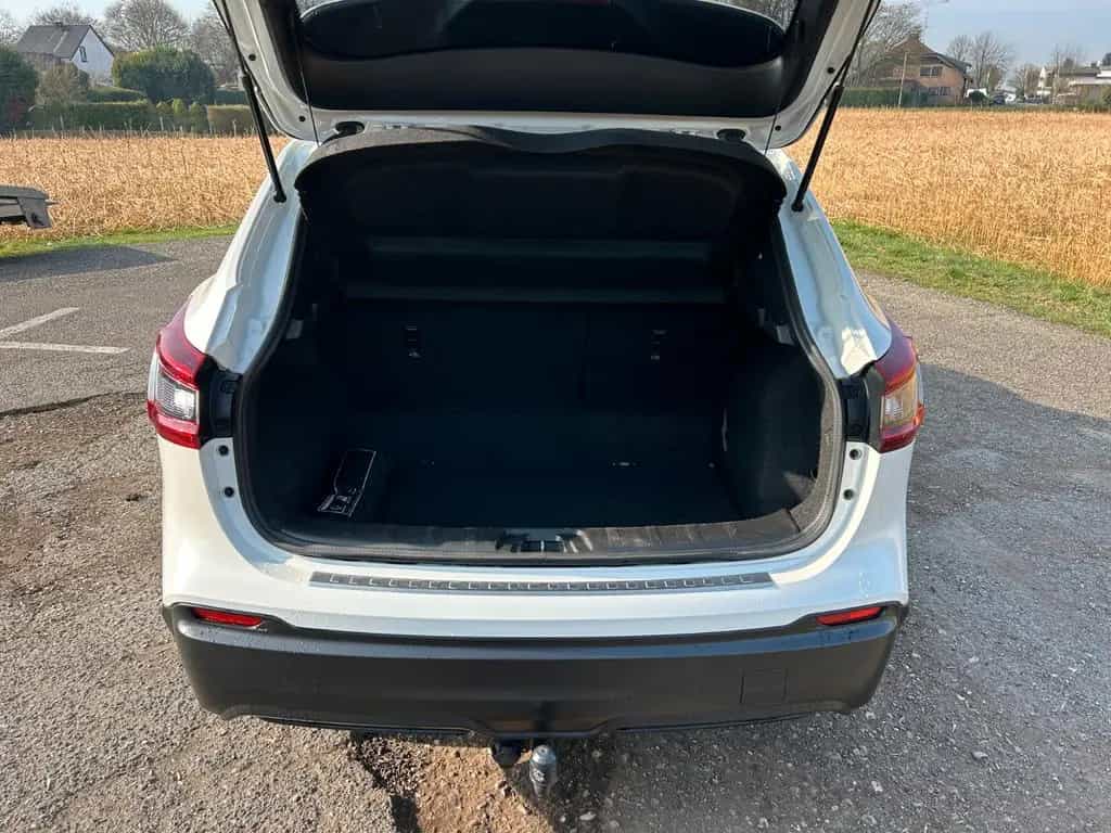 Nissan Qashqai 1.3 DIG-T Shiro Klimaauto Kamera 02/2021-photo-19