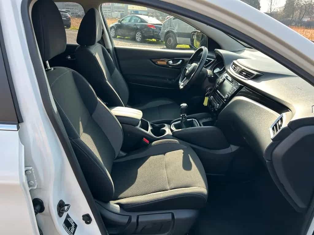 Nissan Qashqai 1.3 DIG-T Shiro Klimaauto Kamera 02/2021-photo-21