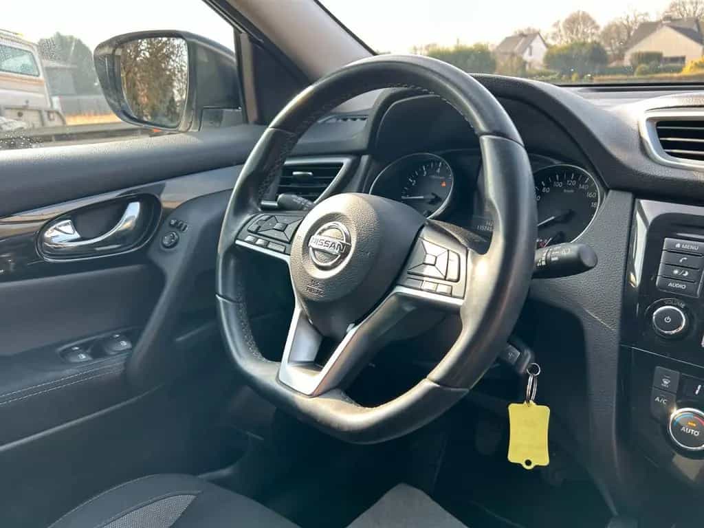 Nissan Qashqai 1.3 DIG-T Shiro Klimaauto Kamera 02/2021-photo-22