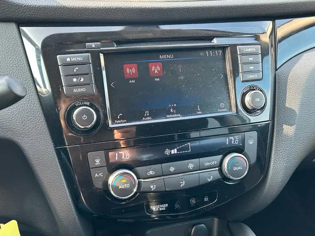 Nissan Qashqai 1.3 DIG-T Shiro Klimaauto Kamera 02/2021-photo-31