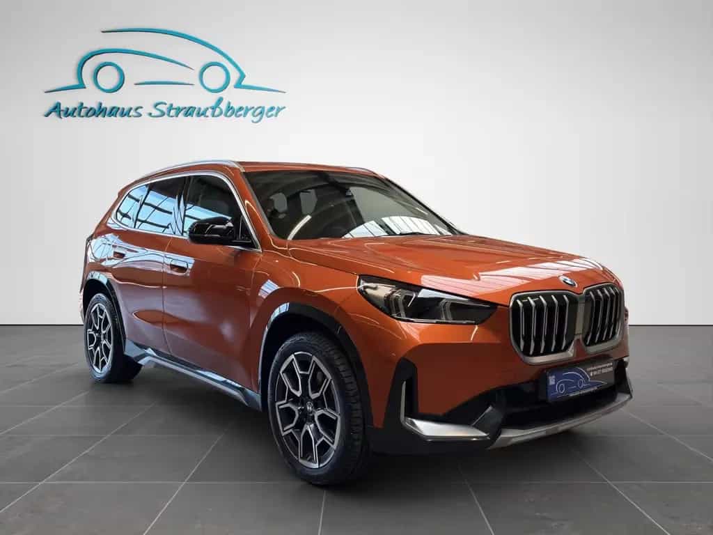 BMW X1 23d xDrive xLine ACC AHK SHZ KZU QI LED LRHZ 02/2023-photo-1