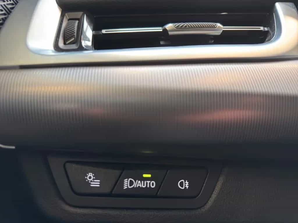 BMW X1 23d xDrive xLine ACC AHK SHZ KZU QI LED LRHZ 02/2023-photo-18