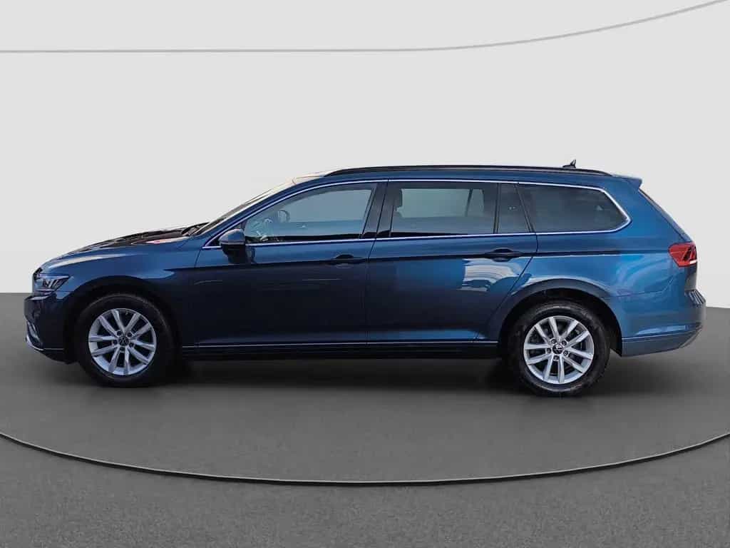 Volkswagen Passat Variant 1.5 TSI DSG Business AHK NAVI PDC 06/2021-photo-6