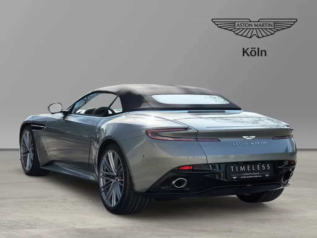 Aston Martin DB12 Volante Titanium Grey / Q- Centenary Saddle 03/2025-photo-14