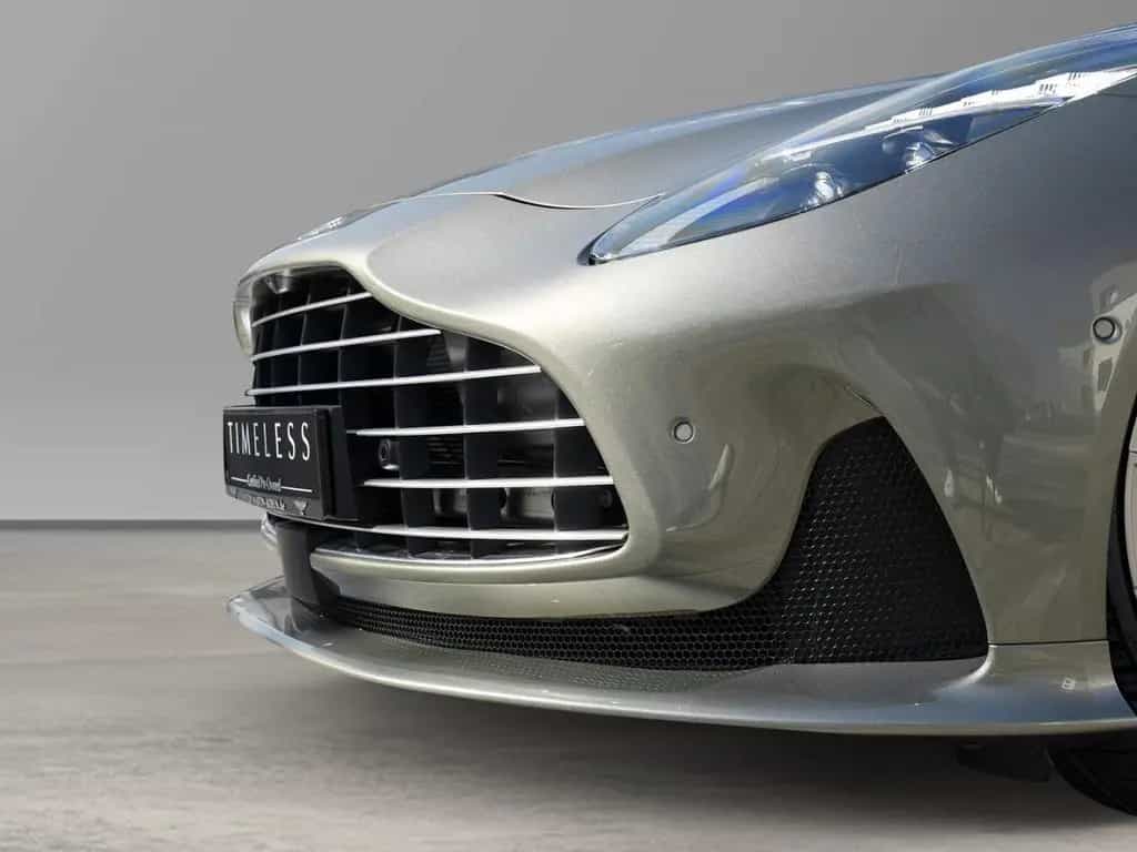 Aston Martin DB12 Volante Titanium Grey / Q- Centenary Saddle 03/2025-photo-20
