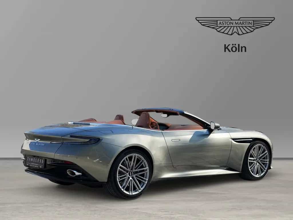 Aston Martin DB12 Volante Titanium Grey / Q- Centenary Saddle 03/2025-photo-3