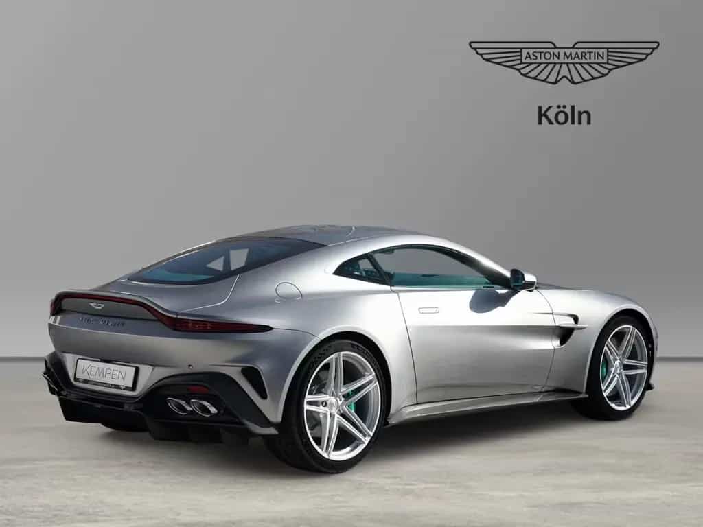 Aston Martin V8 Vantage Vantage Aluminite Silver / Sage Green null-photo-3
