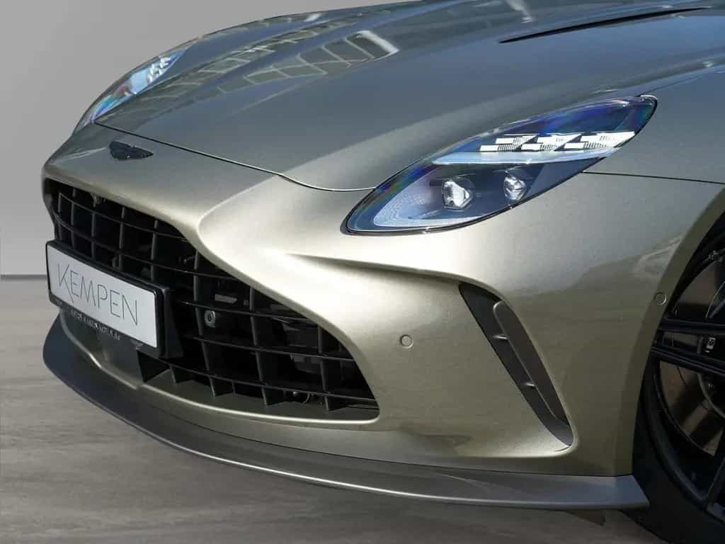 Aston Martin V8 Vantage Vantage Titanium Grey / Onyx Black 02/2026-photo-9