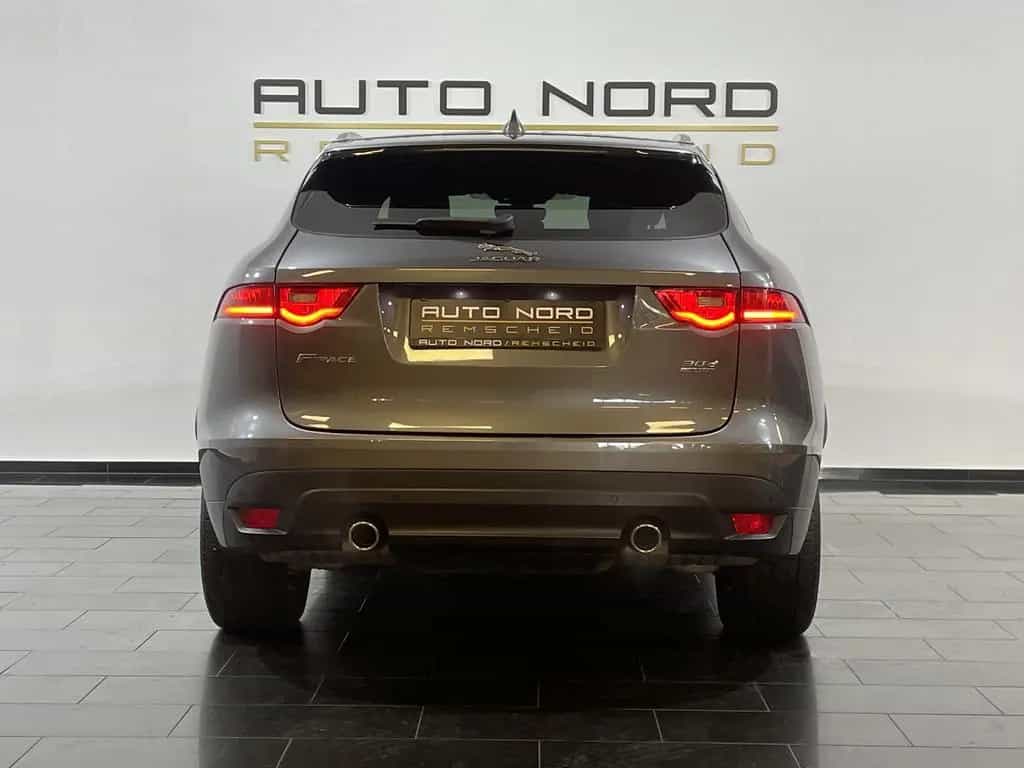 Jaguar F-Pace R-Sport AWD*Pano*LED*Ambiente*Kamera*LED* 03/2019-photo-4