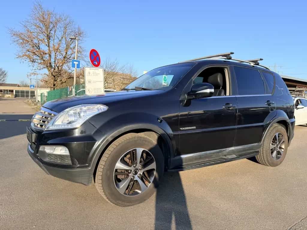 Ssangyong REXTON Rexton W Sapphire 4WD 7 Sitzer 03/2016-photo-3