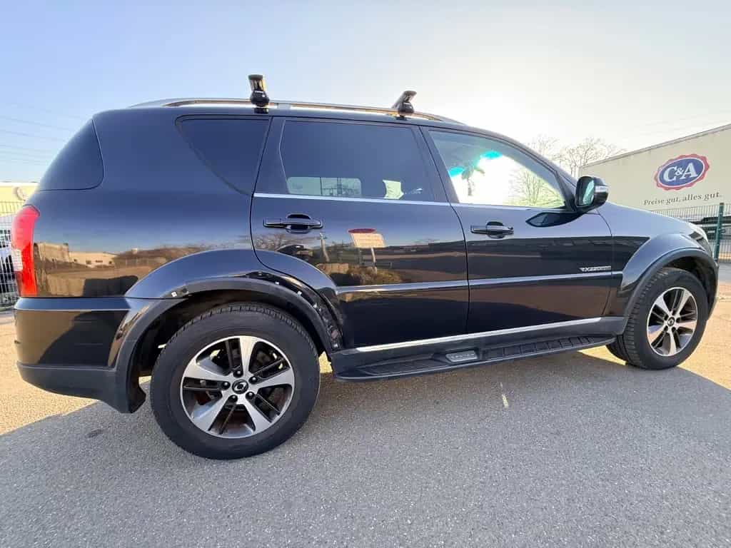 Ssangyong REXTON Rexton W Sapphire 4WD 7 Sitzer 03/2016-photo-6