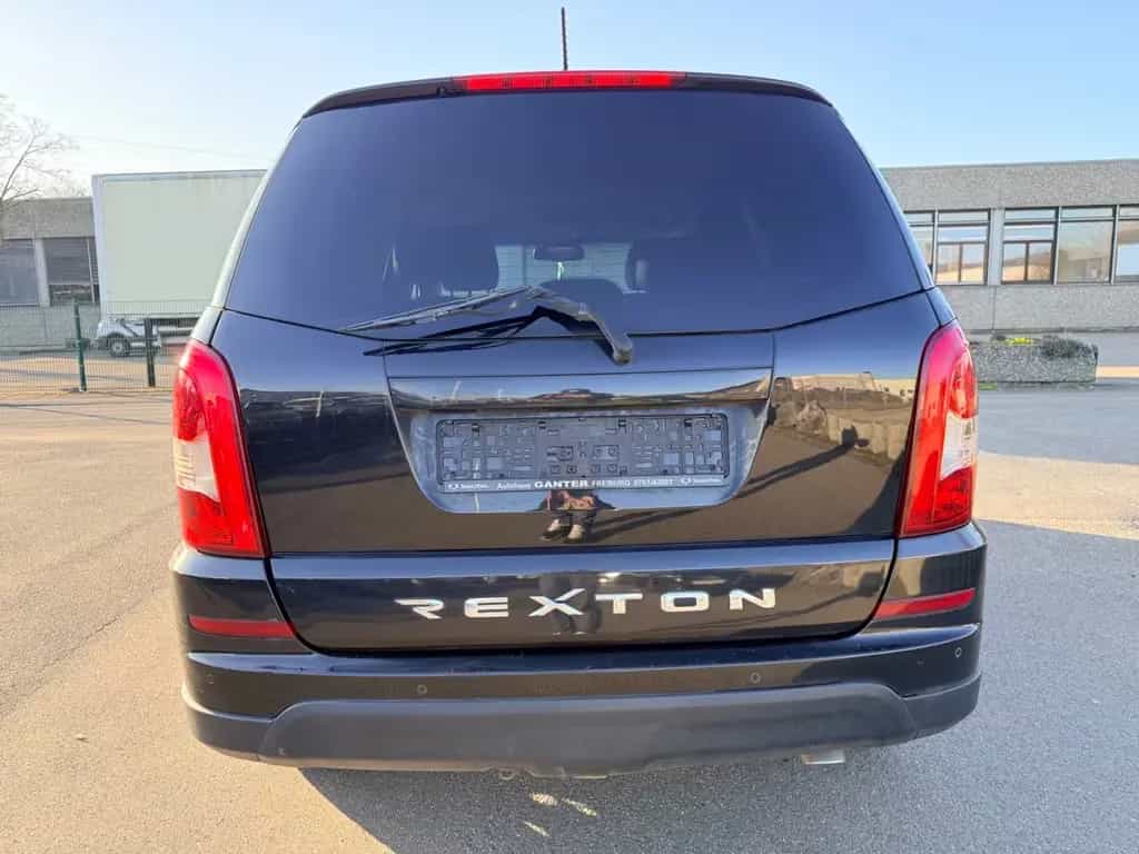 Ssangyong REXTON Rexton W Sapphire 4WD 7 Sitzer 03/2016-photo-9