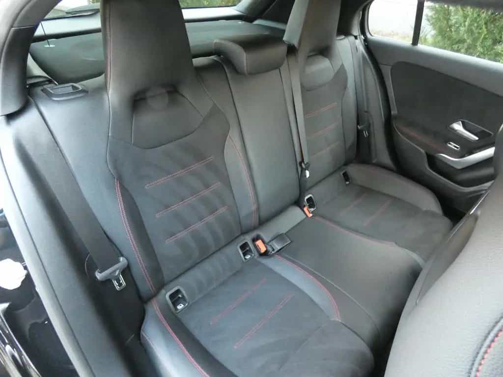 Mercedes-Benz A 200 AMG-Line *NAVI*ALU*KAMERA*AHK* 12/2020-photo-25