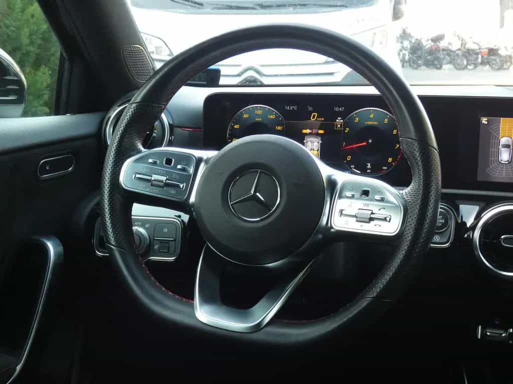 Mercedes-Benz A 200 AMG-Line *NAVI*ALU*KAMERA*AHK* 12/2020-photo-31