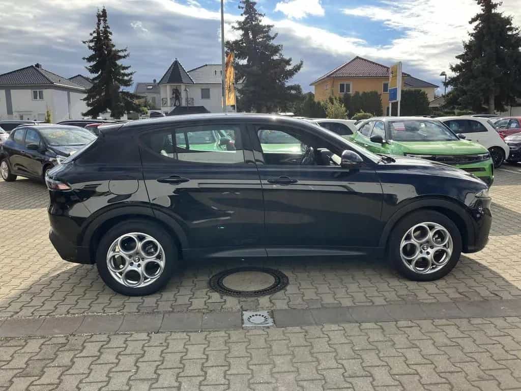 Alfa Romeo Tonale SPRINT 1.5 Automatik Navi Klimaauto. 10/2022-photo-5