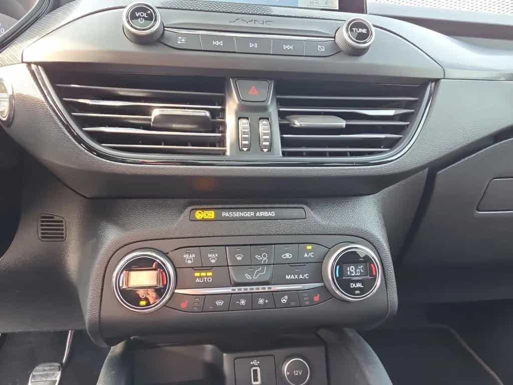 Ford Focus ST-Line PANORAMA-SCHIEBEDACH+NAVI+PDC 04/2019-photo-12