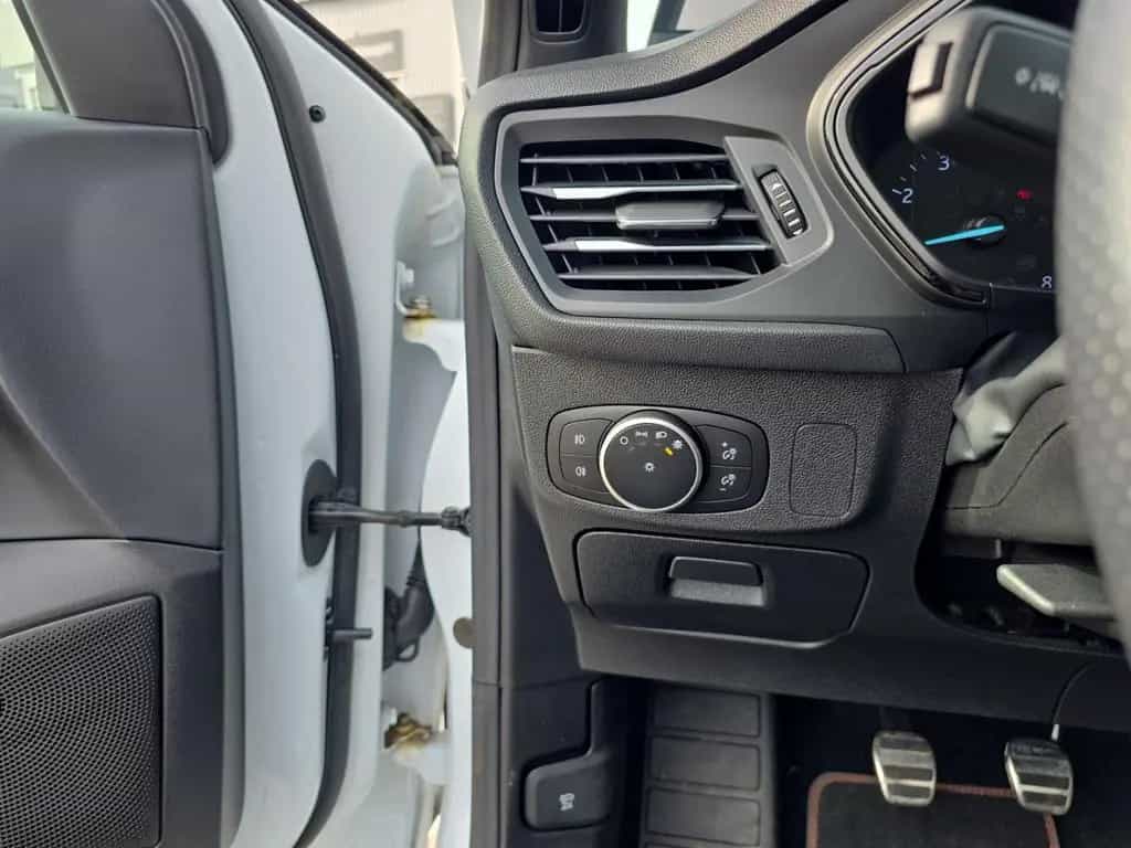 Ford Focus ST-Line PANORAMA-SCHIEBEDACH+NAVI+PDC 04/2019-photo-16