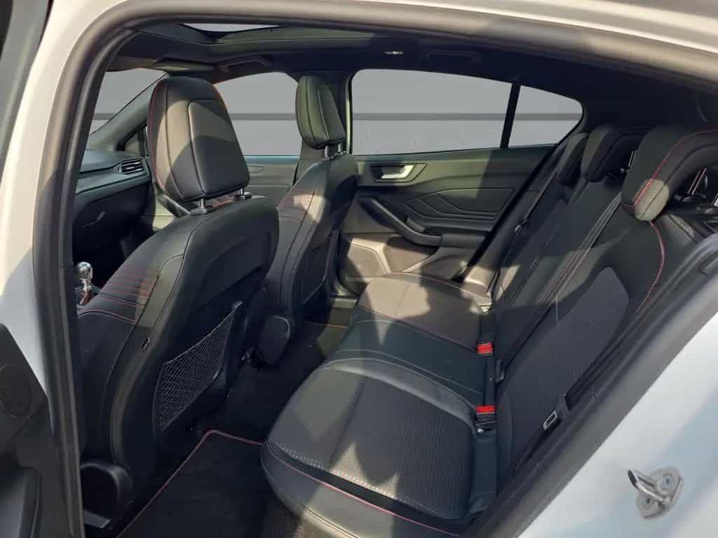 Ford Focus ST-Line PANORAMA-SCHIEBEDACH+NAVI+PDC 04/2019-photo-6