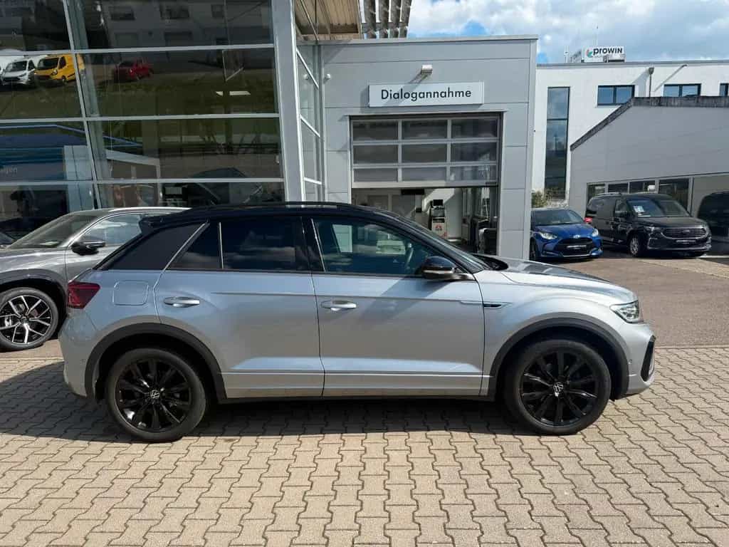 Volkswagen T-Roc R-Line TSI 1,5 110 kW (150 PS) 7-Gang-DSG 08/2022-photo-2