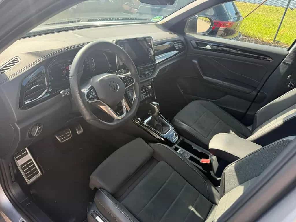 Volkswagen T-Roc R-Line TSI 1,5 110 kW (150 PS) 7-Gang-DSG 08/2022-photo-8