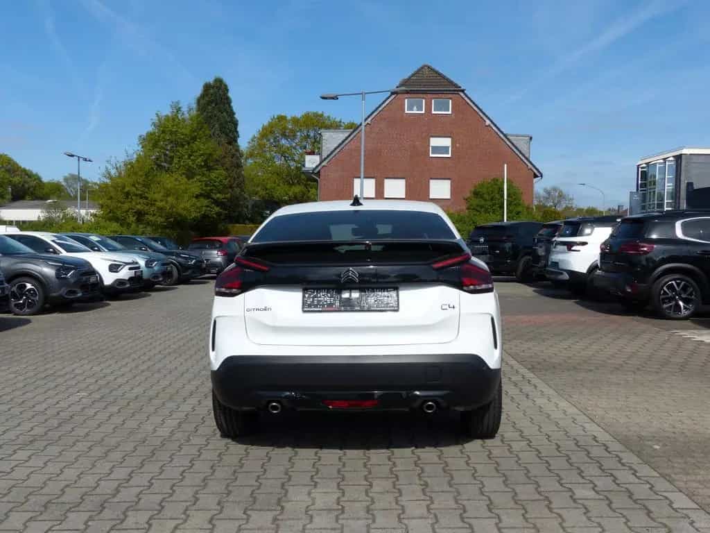 Citroën C4 PureTech 130 S&S EAT8 Max 01/2024-photo-4