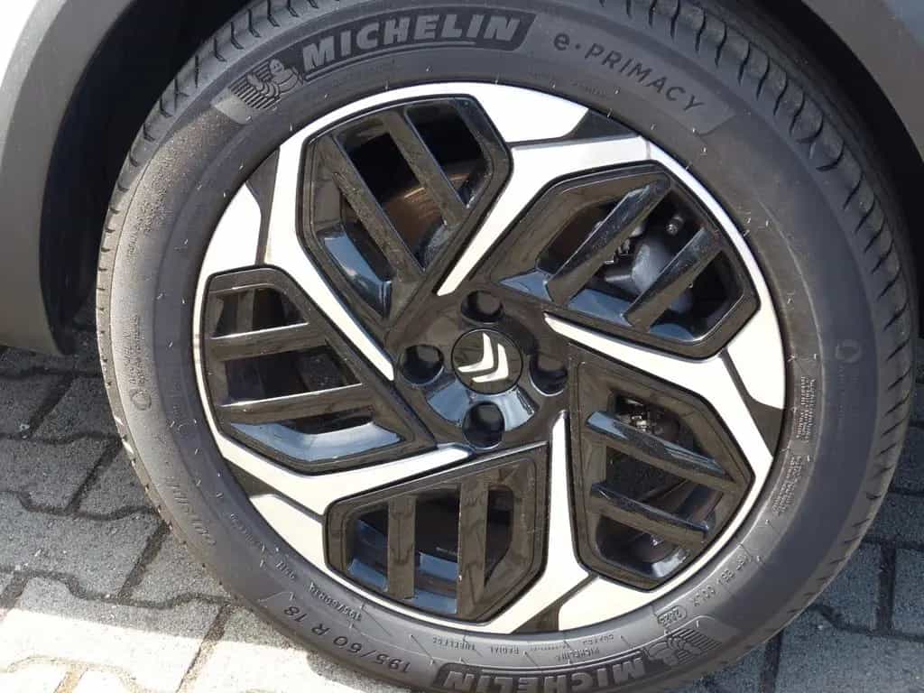 Citroën C4 PureTech 130 S&S EAT8 Max 01/2024-photo-6