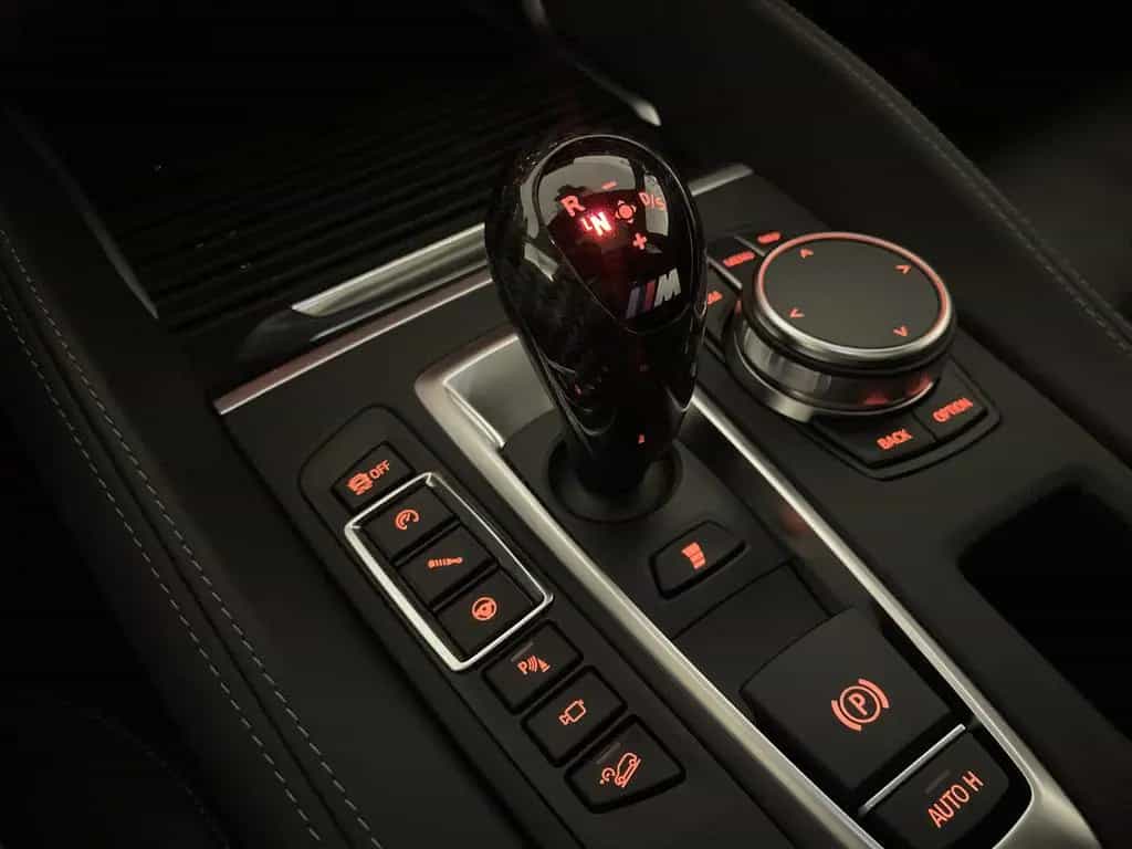 BMW X6 M *AHK*Driver´s*360°*S.Dach*DAB*KeyGo*Soft* 03/2018-photo-26