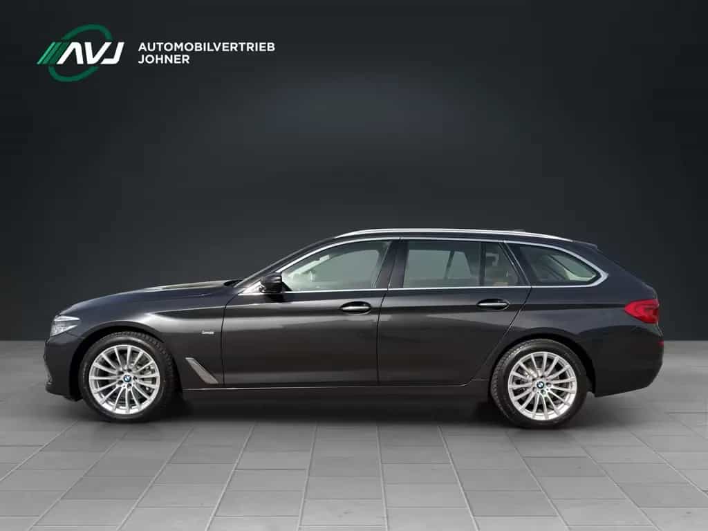 BMW 5 Series 530i Luxury Line | Leder+Memory | HuD | ACC 12/2017-photo-1
