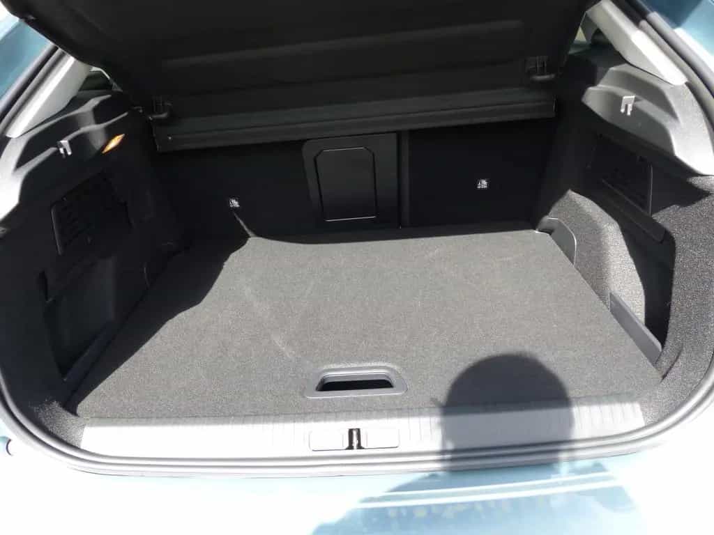 Citroën C4 PureTech 130 S&S EAT8 Max 01/2024-photo-11