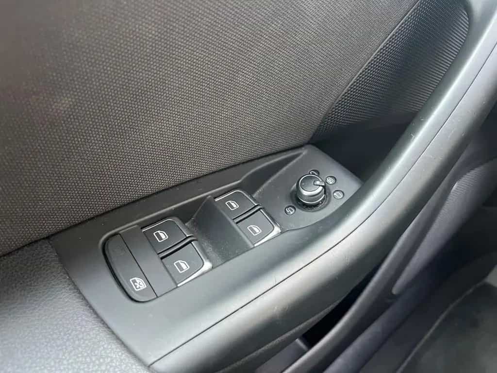 Audi Q3 2.0 TFSI quattro*1.Hd*Garantie 05/2012-photo-17