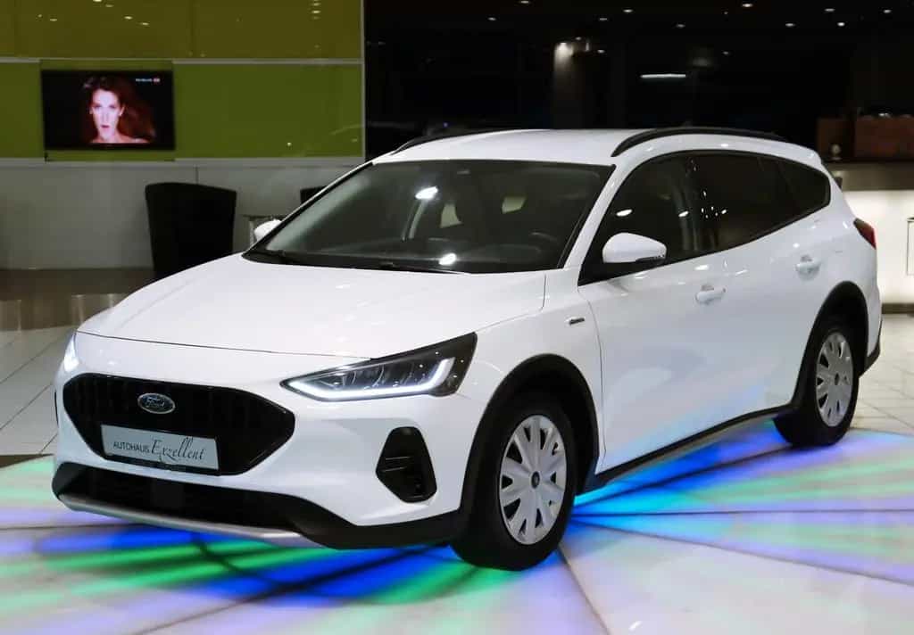 Ford Focus Turnier Active*1HD*NAVI*SHZ*ALU*KLIMAAUT* 12/2022-photo-0