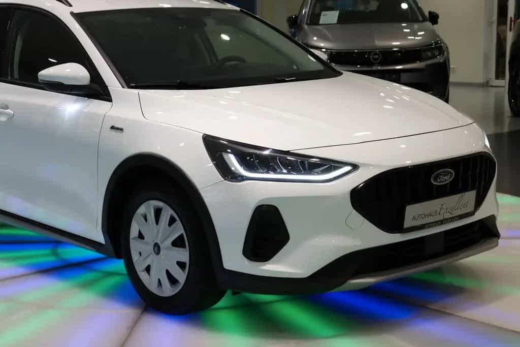 Ford Focus Turnier Active*1HD*NAVI*SHZ*ALU*KLIMAAUT* 12/2022-photo-10