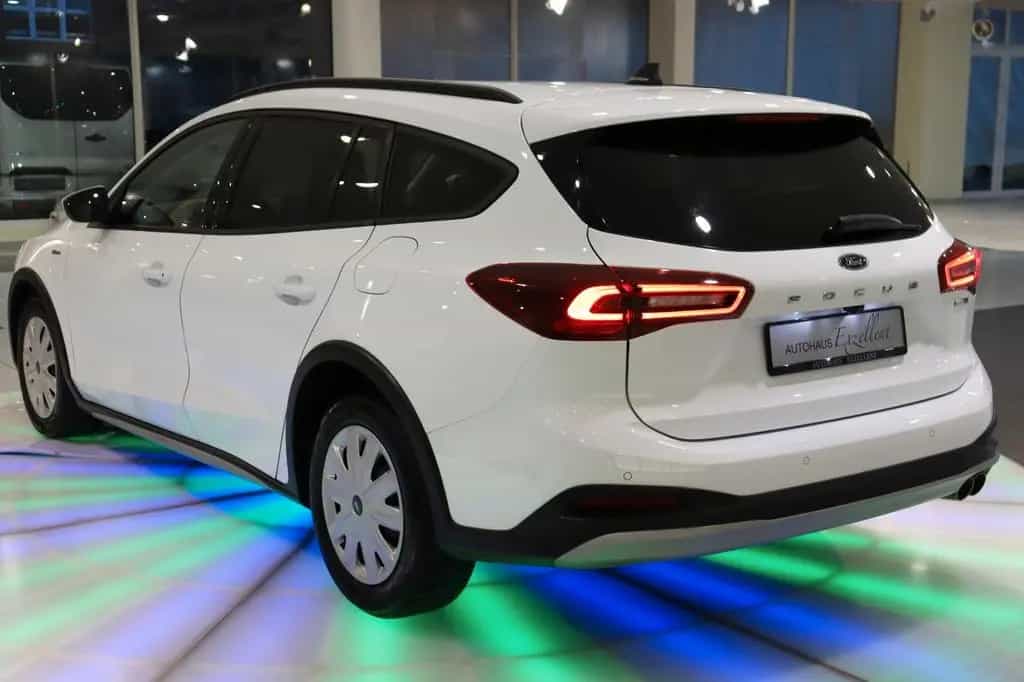 Ford Focus Turnier Active*1HD*NAVI*SHZ*ALU*KLIMAAUT* 12/2022-photo-4