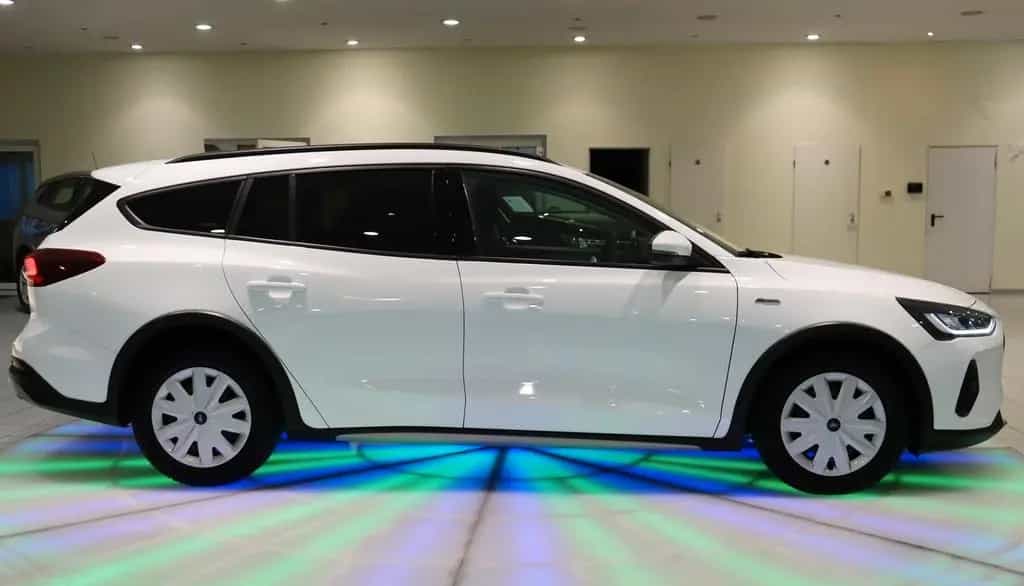 Ford Focus Turnier Active*1HD*NAVI*SHZ*ALU*KLIMAAUT* 12/2022-photo-7