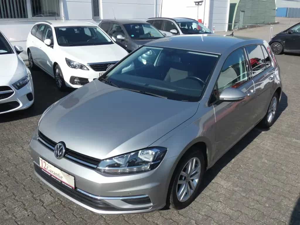 Volkswagen Golf Automatik Comfortline *KLIMA*ALU*PDC* 04/2018-photo-1