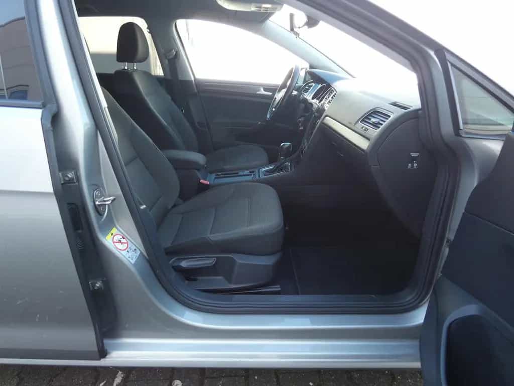 Volkswagen Golf Automatik Comfortline *KLIMA*ALU*PDC* 04/2018-photo-23