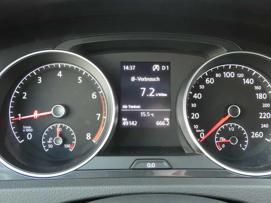 Volkswagen Golf Automatik Comfortline *KLIMA*ALU*PDC* 04/2018-photo-38