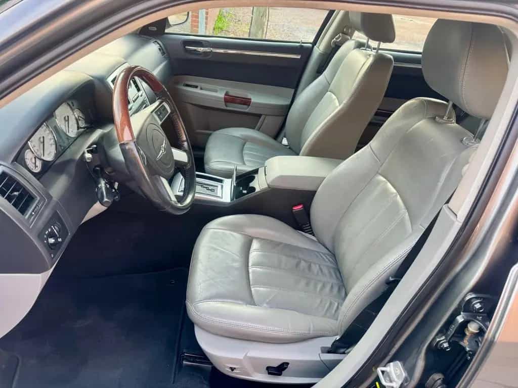 Chrysler 300C 3.0 CRD*GARANTIE*VOLL AUSSTATTUNG*TÜV* 11/2007-photo-21